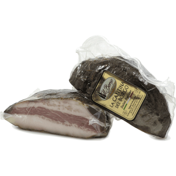 Guanciale di maiale a metà Il Borgo